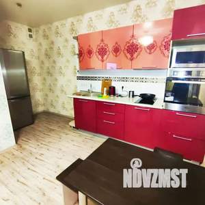 2-к квартира, посуточно, 60м2, 25/26 этаж