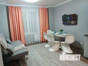 3-к квартира, посуточно, 55м2, 18/18 этаж