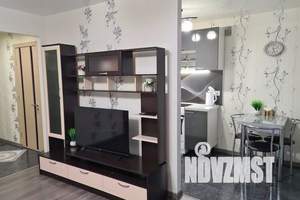1-к квартира, посуточно, 38м2, 7/10 этаж