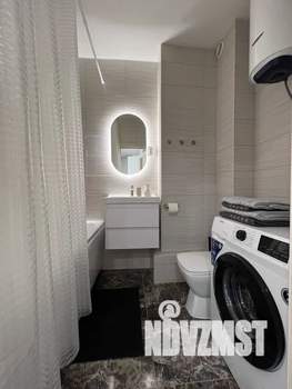 Студия квартира, посуточно, 40м2, 16/19 этаж