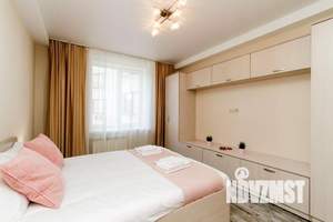 2-к квартира, посуточно, 65м2, 1/1 этаж