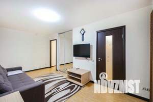 1-к квартира, посуточно, 35м2, 3/5 этаж