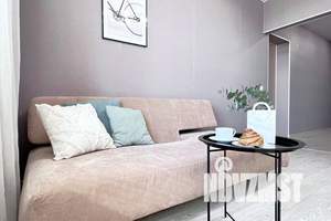 2-к квартира, посуточно, 46м2, 21/25 этаж