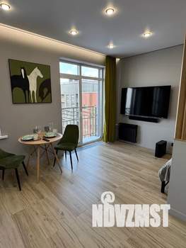 Студия квартира, посуточно, 37м2, 19/24 этаж