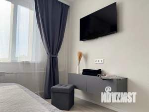 1-к квартира, посуточно, 41м2, 12/25 этаж