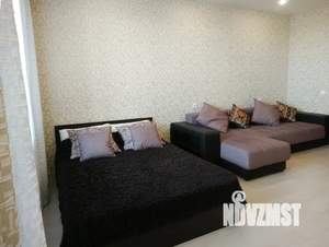 Студия квартира, посуточно, 30м2, 20/25 этаж