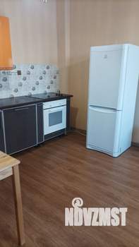 Студия квартира, на длительный срок, 43м2, 6/19 этаж