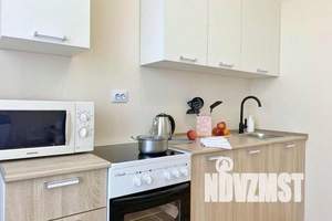 1-к квартира, посуточно, 52м2, 8/17 этаж