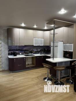 2-к квартира, посуточно, 59м2, 1/17 этаж