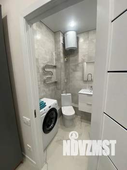 Студия квартира, посуточно, 40м2, 5/17 этаж