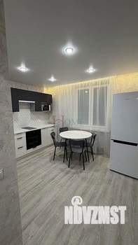 2-к квартира, на длительный срок, 70м2, 3/17 этаж