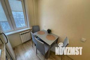 1-к квартира, посуточно, 40м2, 3/9 этаж