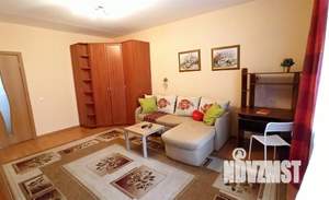 2-к квартира, посуточно, 61м2, 1/1 этаж
