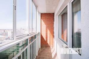 1-к квартира, посуточно, 35м2, 12/25 этаж