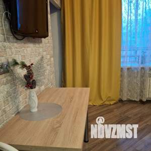 2-к квартира, посуточно, 37м2, 1/1 этаж