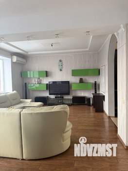 6-к квартира, на длительный срок, 210м2, 9/10 этаж