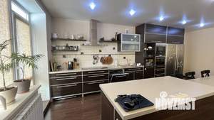 5-к квартира, на длительный срок, 200м2, 2/9 этаж