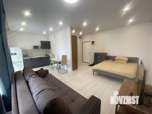 Студия квартира, посуточно, 38м2, 5/17 этаж