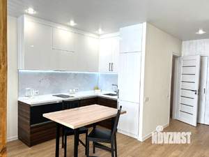 Студия квартира, посуточно, 43м2, 2/17 этаж