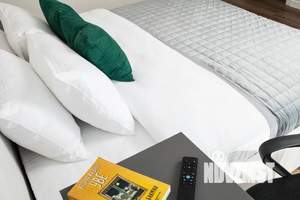 1-к квартира, посуточно, 42м2, 11/22 этаж