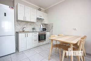 2-к квартира, на длительный срок, 44м2, 23/28 этаж