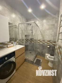 Студия квартира, посуточно, 40м2, 24/26 этаж