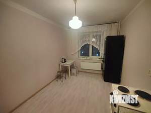 1-к квартира, на длительный срок, 54м2, 8/10 этаж
