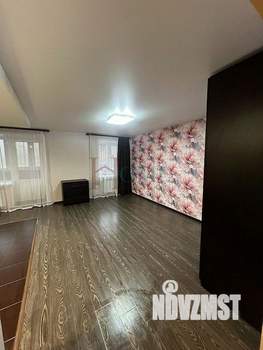 Студия квартира, на длительный срок, 32м2, 1/10 этаж