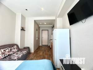 Студия квартира, посуточно, 17м2, 1/9 этаж