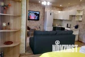 1-к квартира, посуточно, 42м2, 7/15 этаж