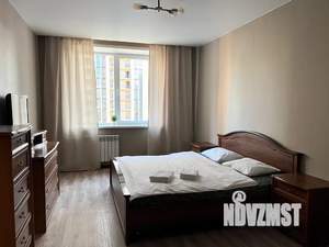 1-к квартира, посуточно, 47м2, 6/25 этаж