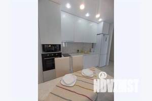 2-к квартира, посуточно, 38м2, 9/25 этаж