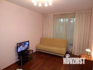 1-к квартира, посуточно, 80м2, 1/1 этаж