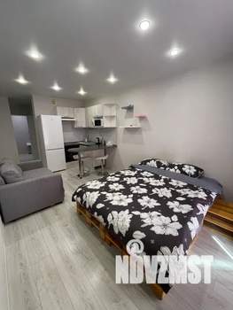 Студия квартира, посуточно, 38м2, 11/17 этаж