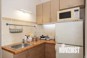 1-к квартира, посуточно, 18м2, 2/9 этаж
