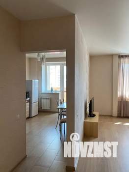 1-к квартира, посуточно, 38м2, 8/10 этаж