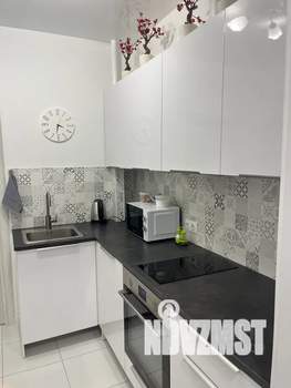 2-к квартира, посуточно, 40м2, 18/25 этаж