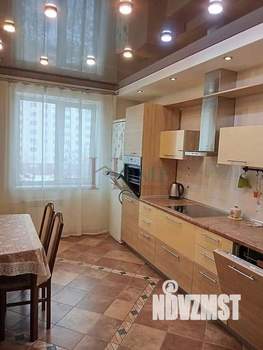 2-к квартира, на длительный срок, 77м2, 4/10 этаж