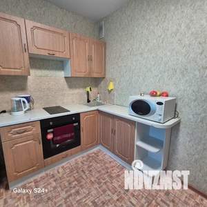 2-к квартира, посуточно, 35м2, 7/10 этаж