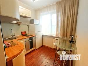 2-к квартира, посуточно, 42м2, 4/5 этаж