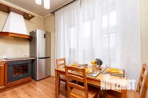 1-к квартира, посуточно, 40м2, 11/16 этаж