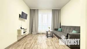 1-к квартира, посуточно, 39м2, 9/17 этаж