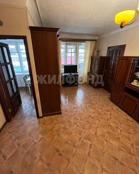 3-к квартира, на длительный срок, 42м2, 2/5 этаж