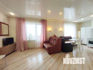 1-к квартира, посуточно, 52м2, 1/1 этаж