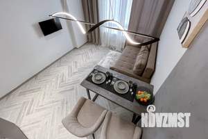 1-к квартира, посуточно, 42м2, 4/8 этаж
