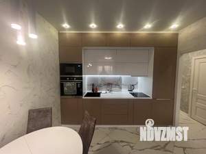 2-к квартира, посуточно, 46м2, 23/25 этаж