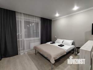 Студия квартира, посуточно, 40м2, 4/10 этаж