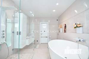 4-к квартира, на длительный срок, 163м2, 2/9 этаж