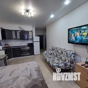 Студия квартира, посуточно, 30м2, 11/25 этаж