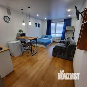 Студия квартира, посуточно, 25м2, 1/19 этаж